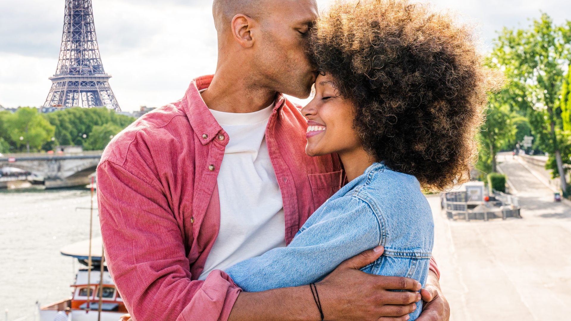 Here's What Experts Say You Should Do If Your Baecation Turns Sour