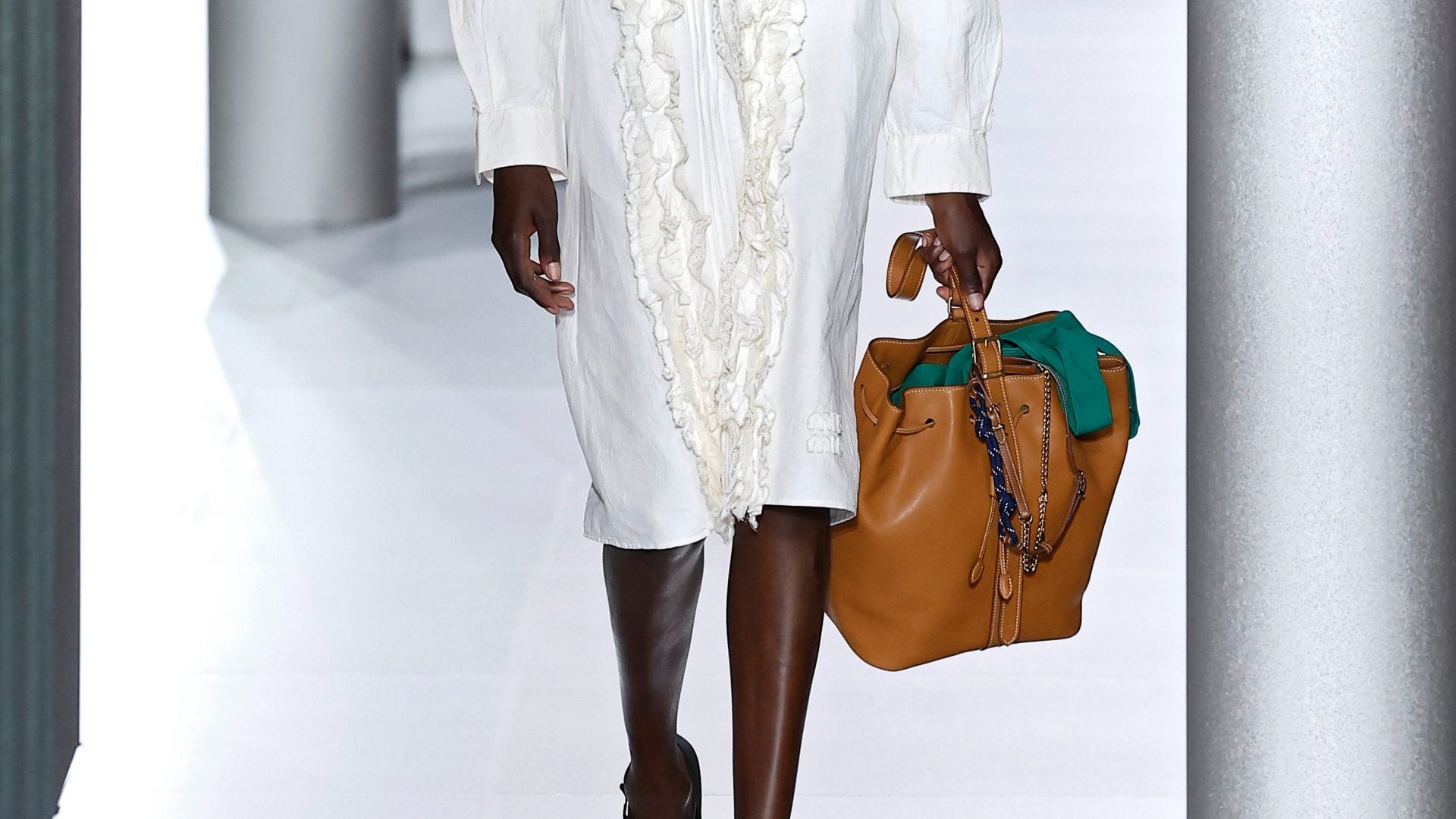 Mini Bags Are Out, Make Way For The Oversized Bag