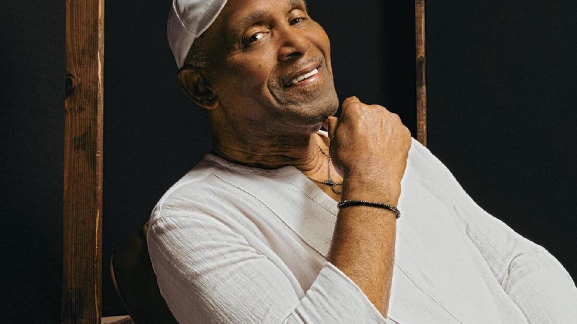 Full Circle with Frankie Beverly